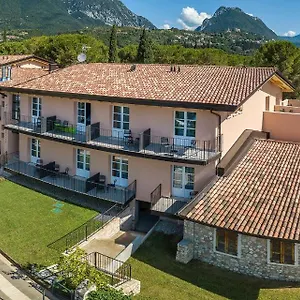 Hotel Regina Del Garda