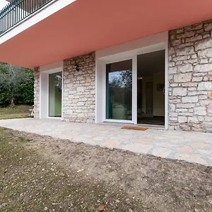 Vittoria Garda Italien